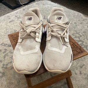 New Balance 247 Womens 6.5